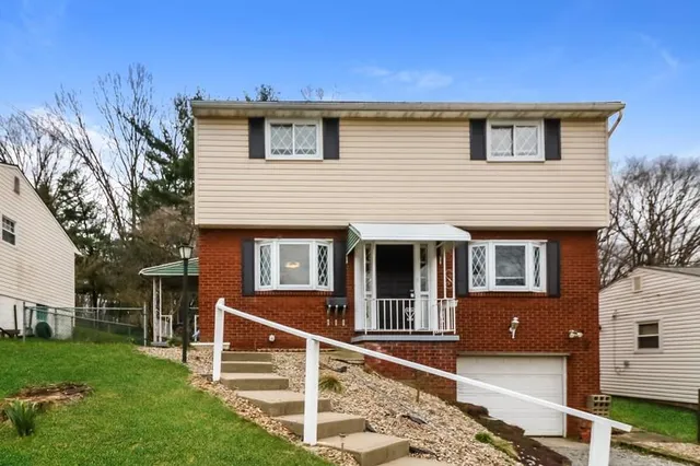 $219,000 | 1025 Catherine Drive, Conway, PA 15027