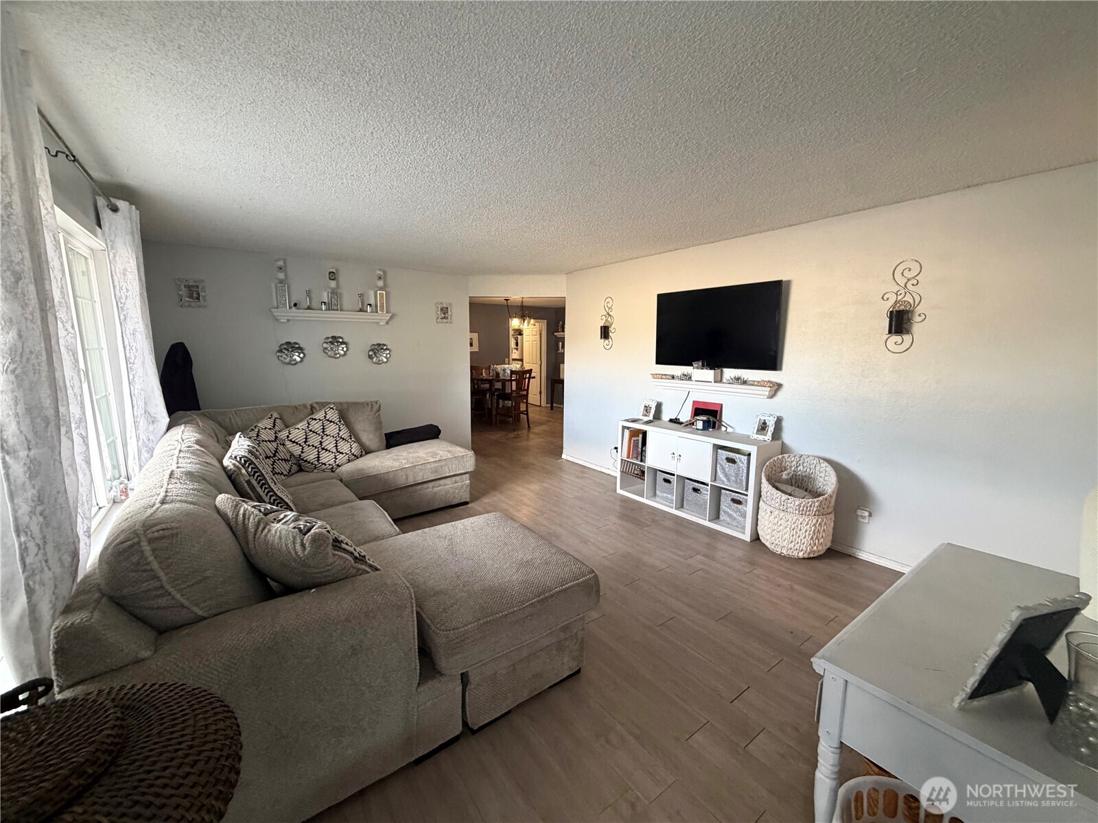 212 B Nichols Road Omak, WA 98841 - Photo 3 of 24 Gallery Image 3