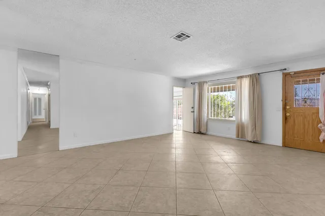 $699,000 | 1880 Sharon Road, Palm Springs, CA 92262