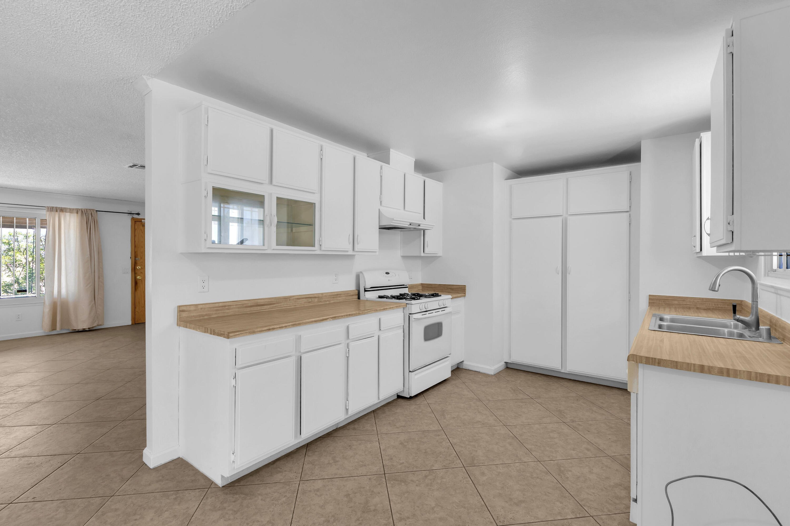 1880 Sharon Road Palm Springs, CA 92262 - Photo 33 of 55 IMG_9074