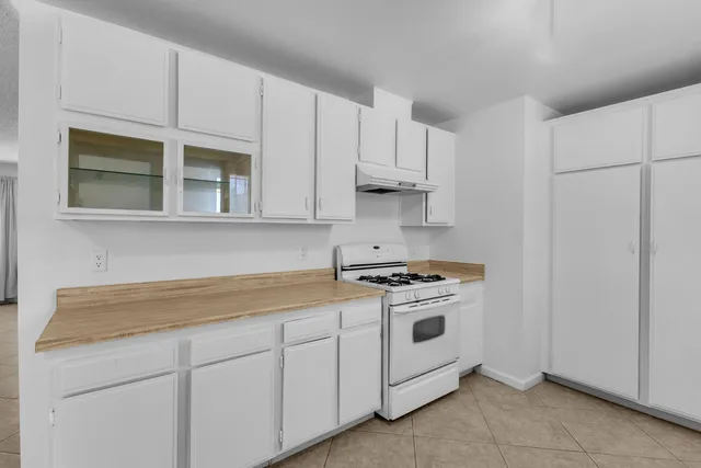 $699,000 | 1880 Sharon Road, Palm Springs, CA 92262