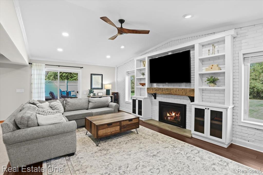 44650 West 11 Mile Road Novi, MI 48375 - Photo 6 of 51