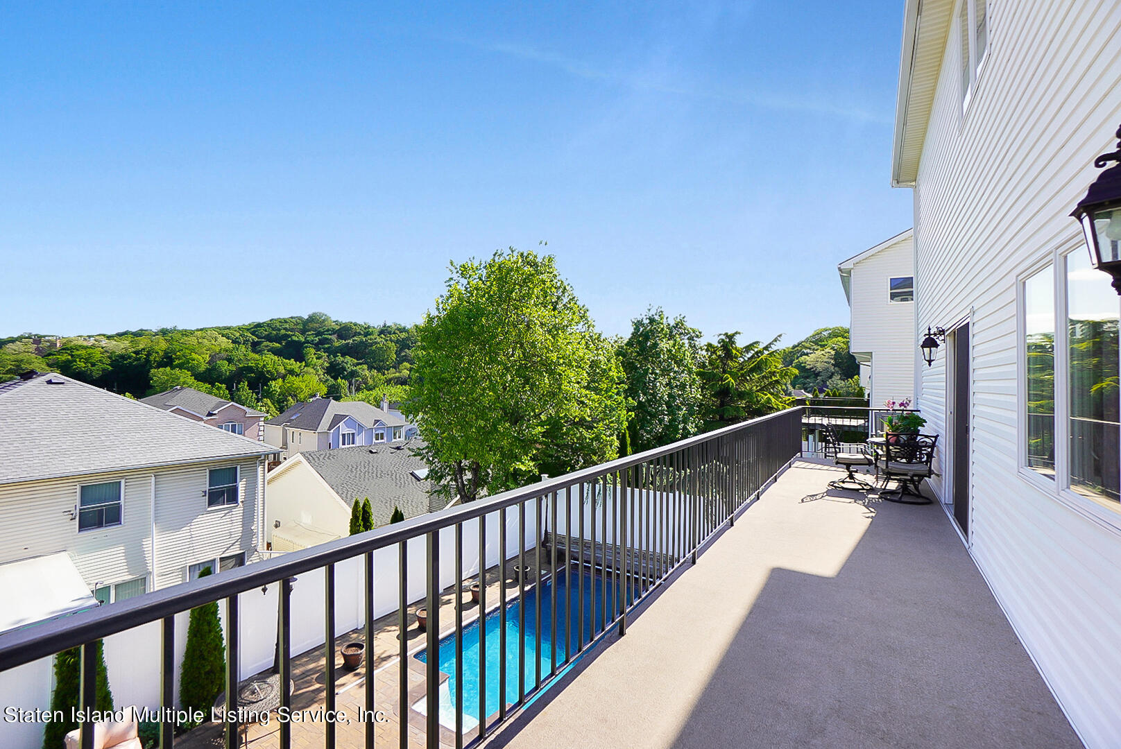 80 Nicole Loop Staten Island, NY 10301 - Photo 37 of 42 Photo Oct 17 2022, 8 49 30 AM (2)