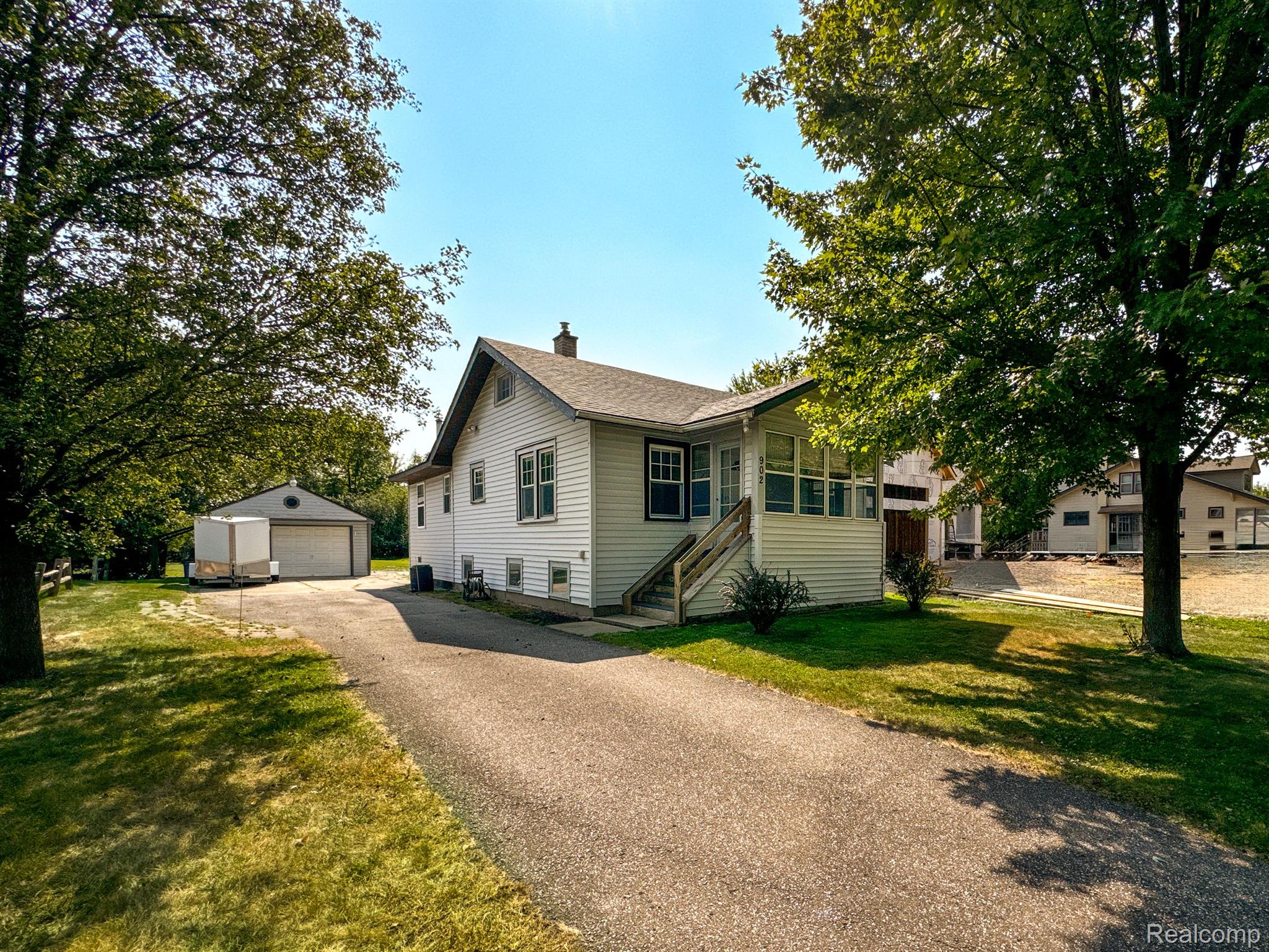 902 Trombley Road Troy, MI 48083 - Photo 1 of 33 Gallery Image 1