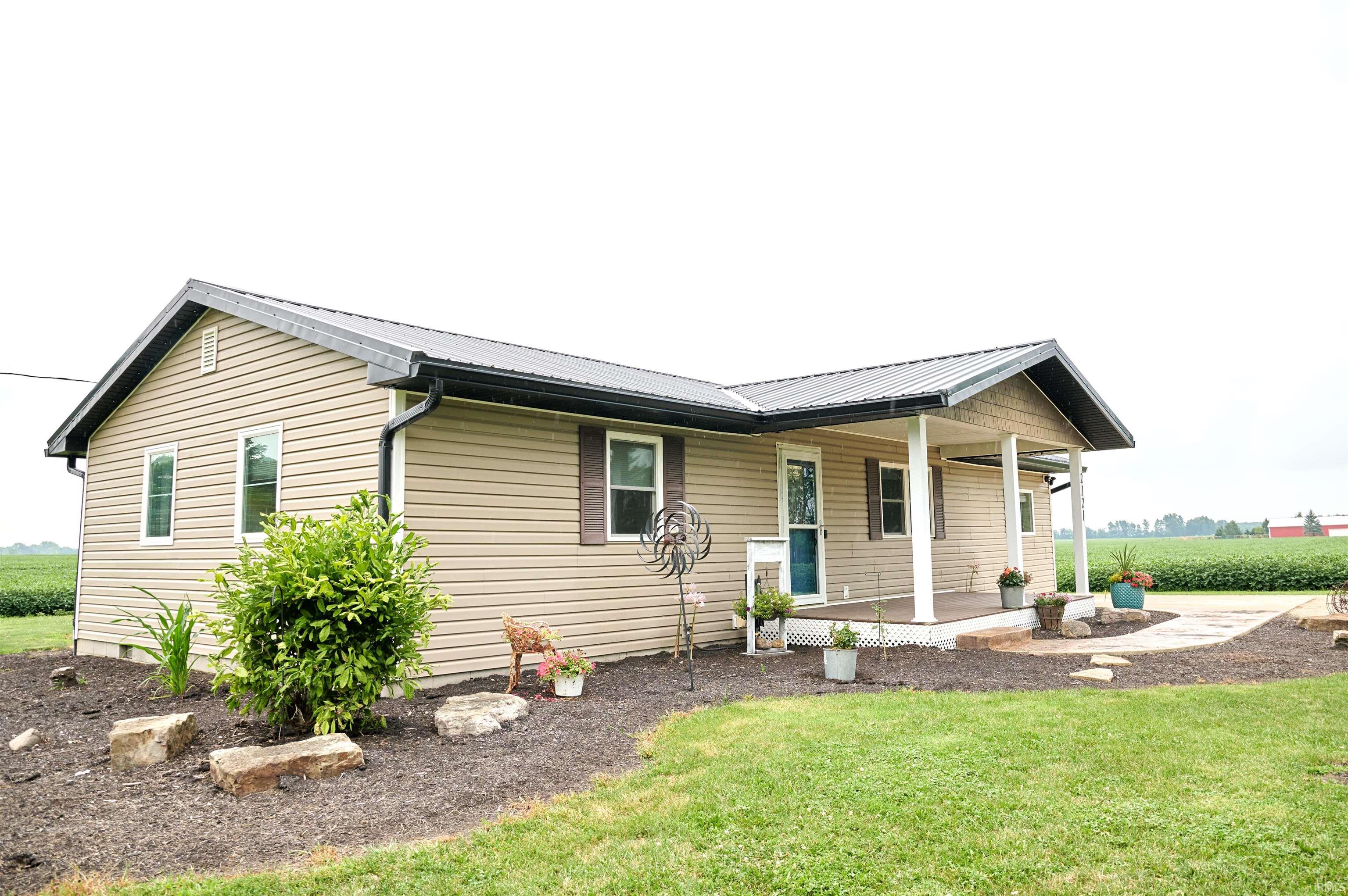 2121 South Salem Road Monroe, IN 46772 - Photo 5 of 36 Gallery Image 5