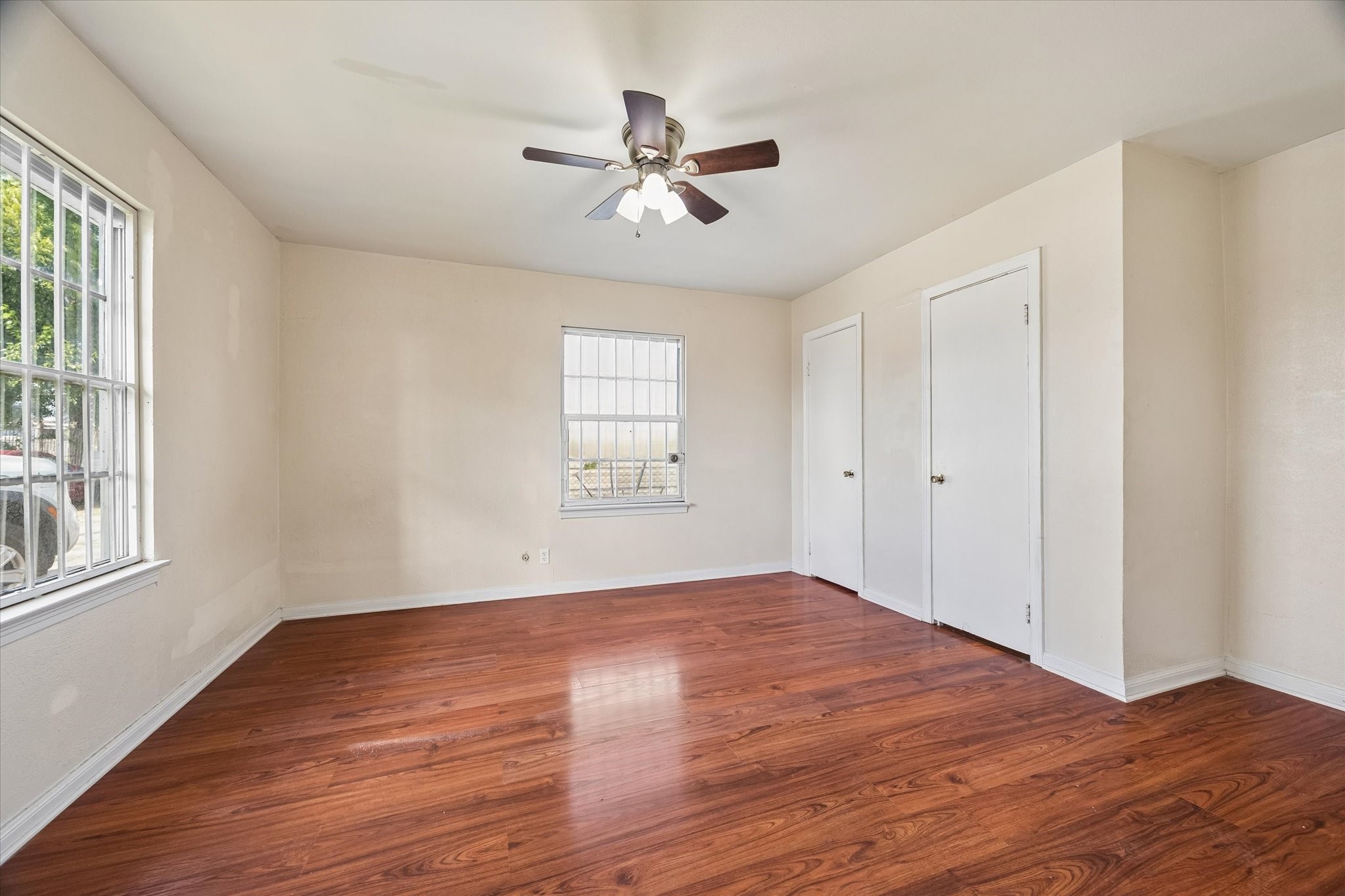 7119 Long Point Road Houston, TX 77055 - Photo 11 of 21