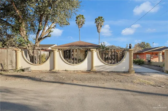 $220,000 | 309 Domingo Navarez Street, Rio Grande City, TX 78582