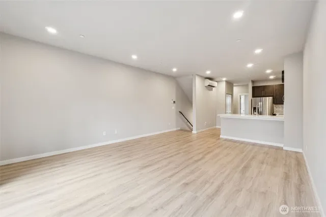 $679,950 | 14925 44th Avenue West, Unit B4, Lynnwood, WA 98087