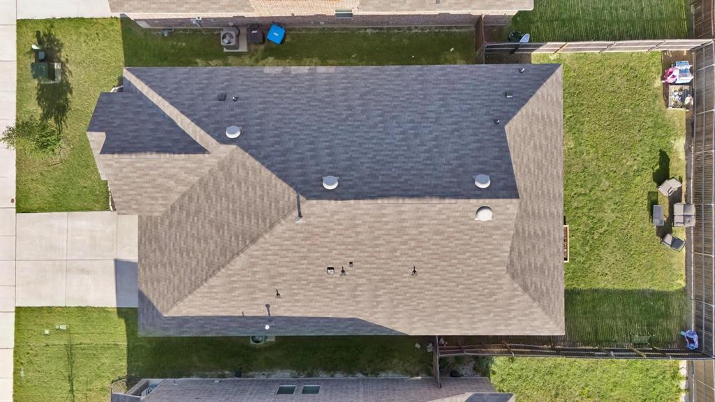 621 Ridgeback Trail Fort Worth, TX 76052 - Photo 22 of 22 Gable roof with asphalt shingles