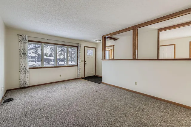 $269,900 | 23376 Ambassador Boulevard Northwest, St. Francis, MN 55070