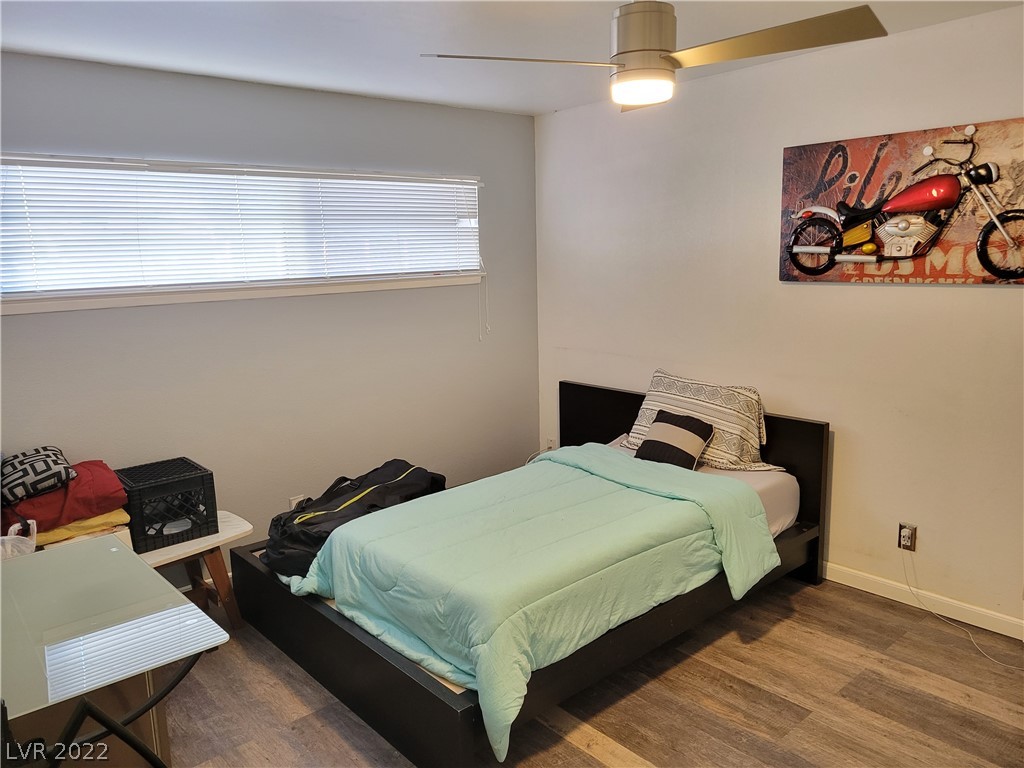 350 East Desert Inn Road, Unit H203 Las Vegas, NV 89109 - Photo 12 of 16 Gallery Image 12