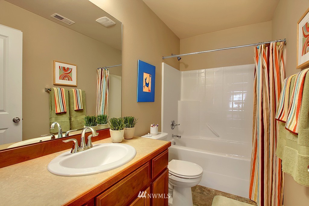 18312 38th Avenue Southeast Bothell, WA 98012 - Photo 11 of 15 Gallery Image 11
