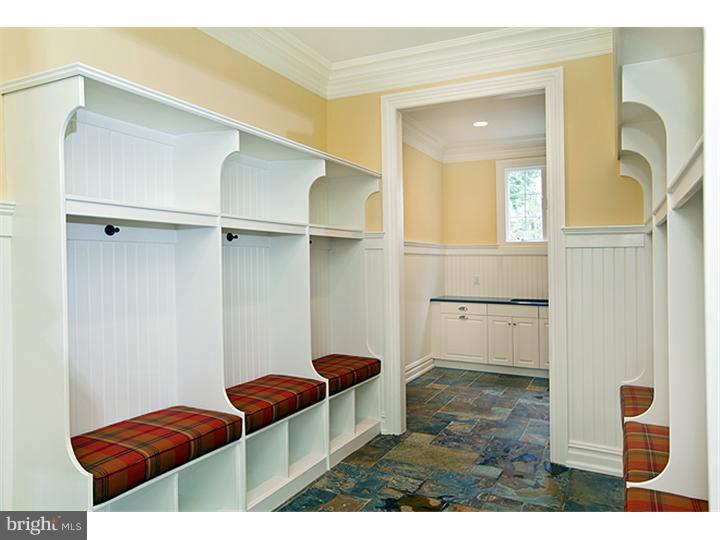267 Russell Road Princeton, NJ 08540 - Photo 3 of 22