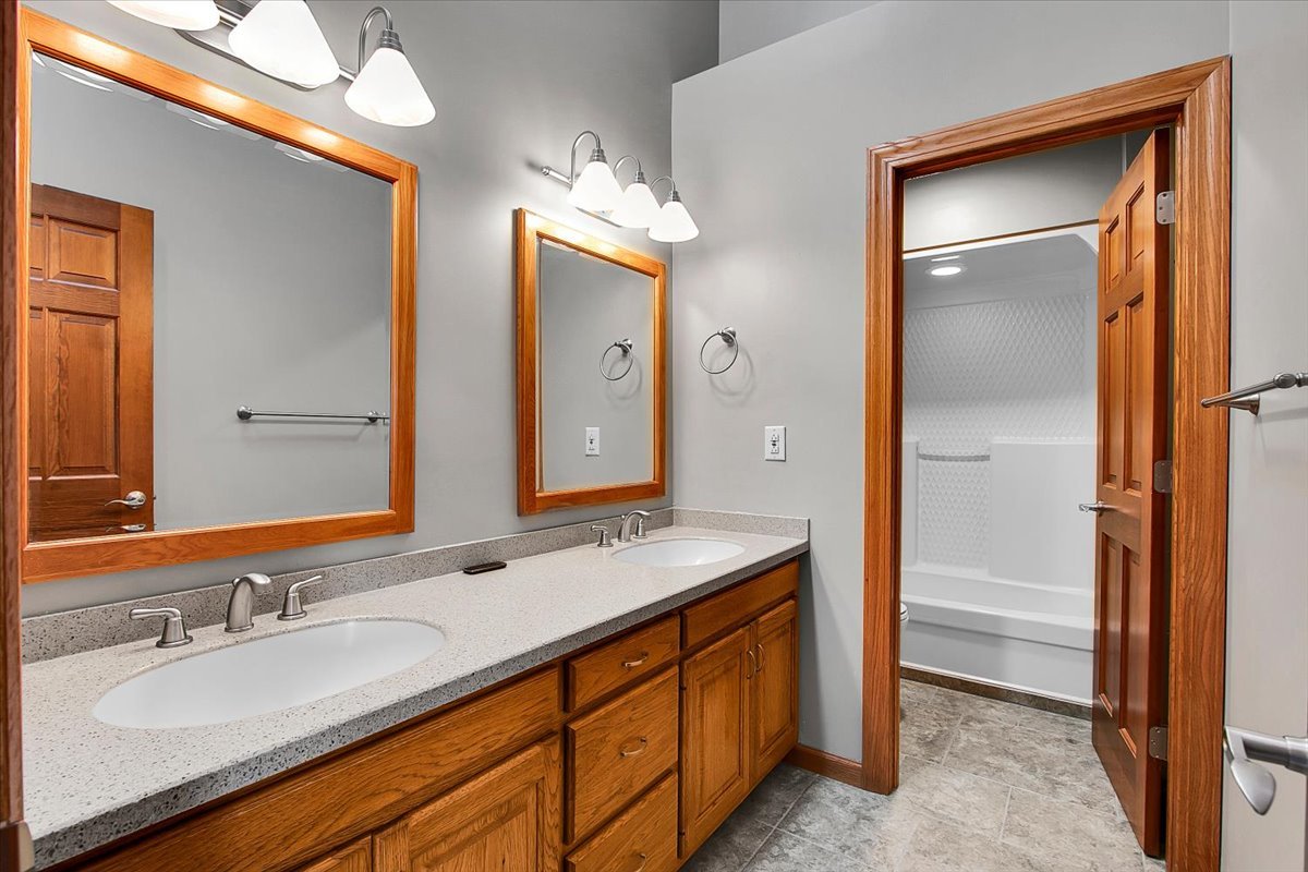 24016 South Countryside Drive Minooka, IL 60447 - Photo 20 of 42