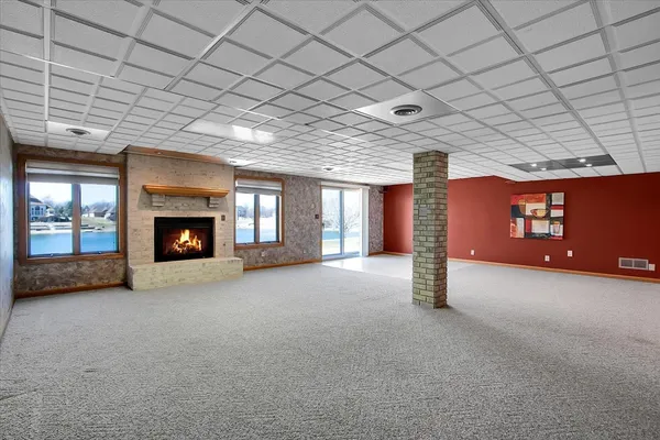 $679,000 | 24016 South Countryside Drive, Minooka, IL 60447