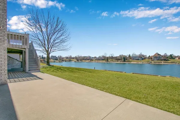 $679,000 | 24016 South Countryside Drive, Minooka, IL 60447