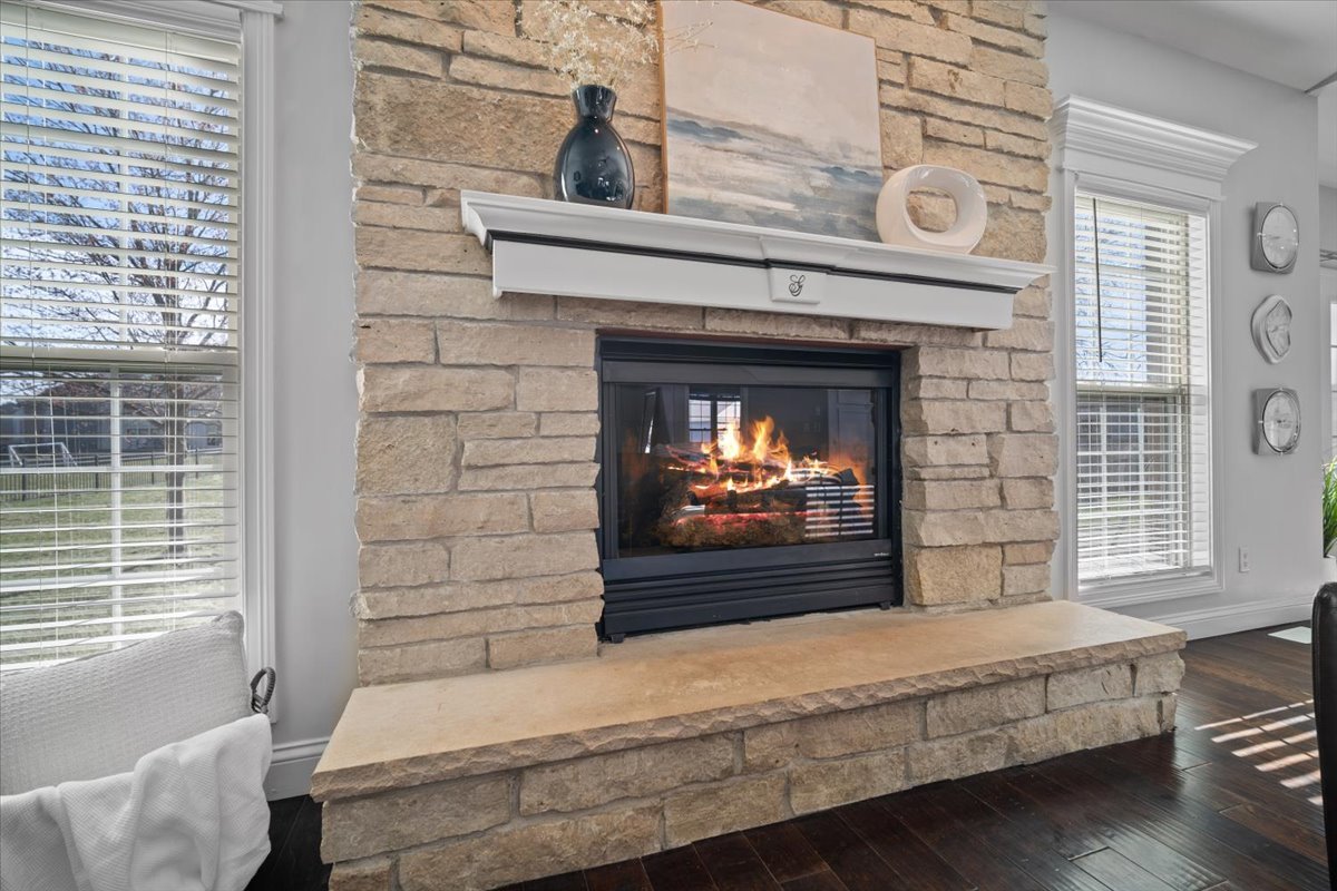 3591 Napa Lane Normal, IL 61761 - Photo 4 of 40 Gallery Image 4