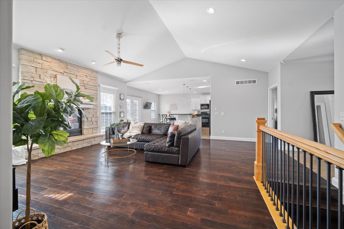 3591 Napa Lane Normal, IL 61761 - Photo 5 of 40 Gallery Image 5