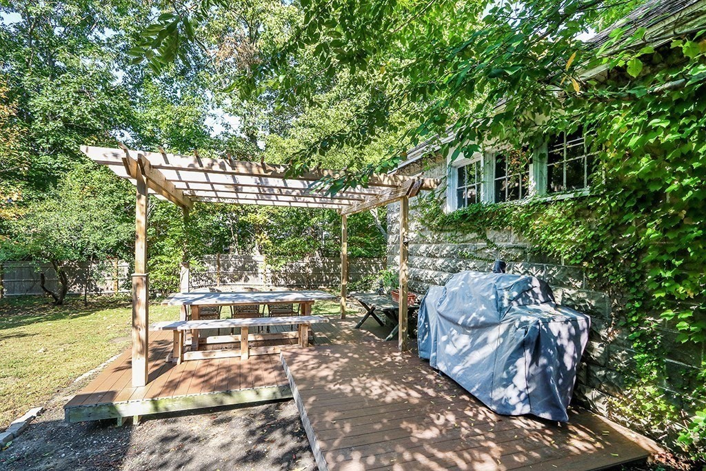 30 Woodleigh Road Dedham, MA 02026 - Photo 21 of 21 Gallery Image 21
