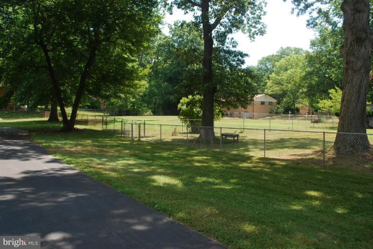 8710 Dangerfield Road Clinton, MD 20735 - Photo 11 of 30 Additional Fenced Yard Space