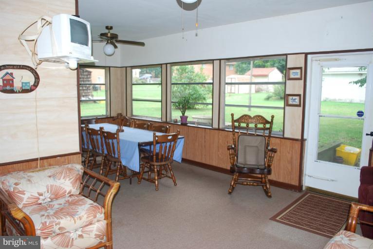 8710 Dangerfield Road Clinton, MD 20735 - Photo 24 of 30 Florida Room