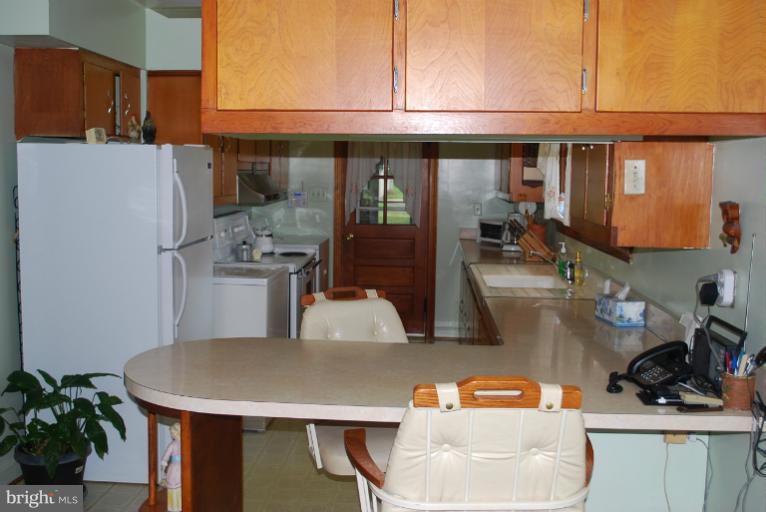 8710 Dangerfield Road Clinton, MD 20735 - Photo 29 of 30 Kitchen