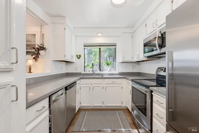 $899,000 | 62 Cypress Place, Sausalito, CA 94965