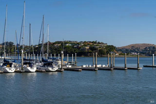 $899,000 | 62 Cypress Place, Sausalito, CA 94965