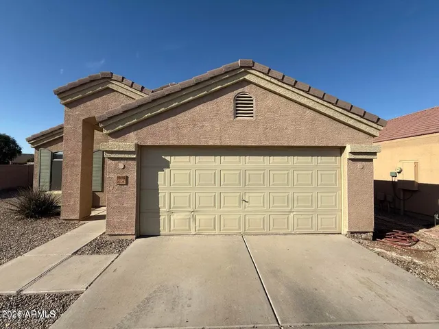 $1,800 | 16016 West Larkspur Drive, Goodyear, AZ 85338