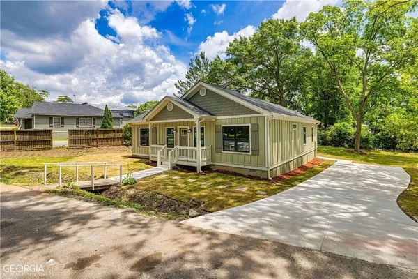 $1,900 | 106 Maple Street, Villa Rica, GA 30180
