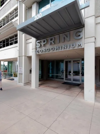 $2,900 | 300 Bowie Street, Unit 3806, Austin, TX 78703