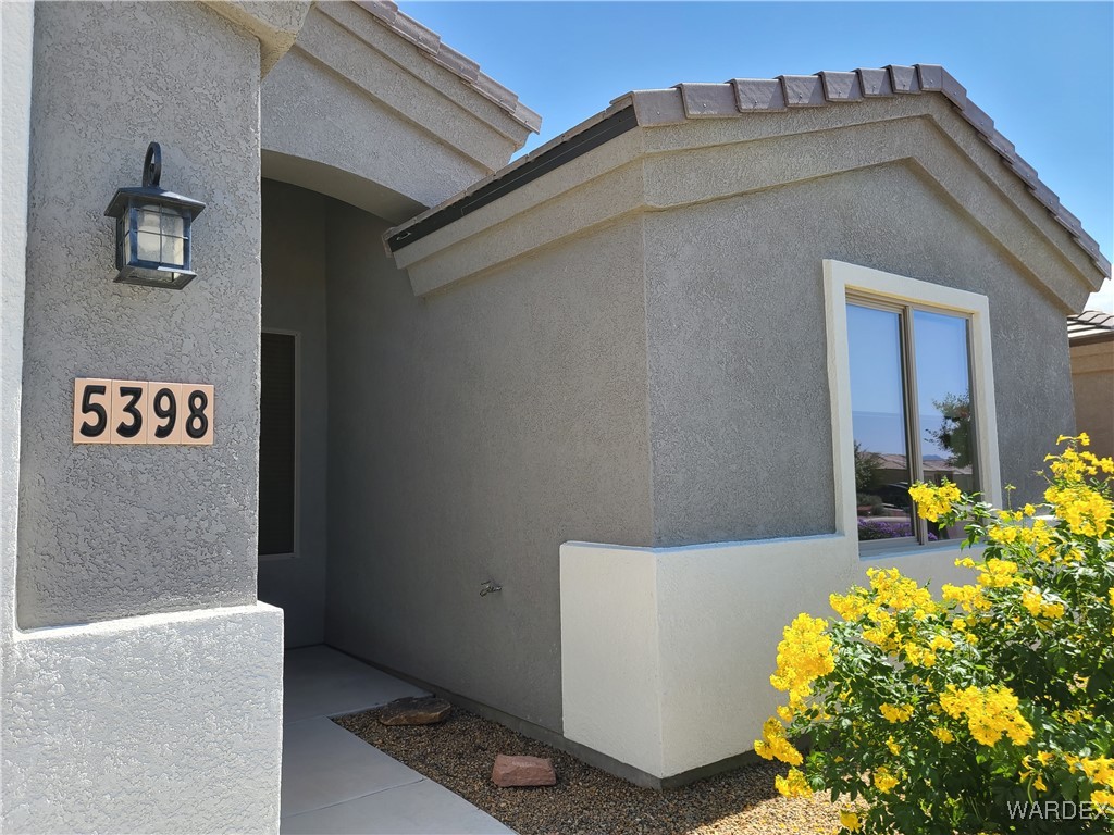 5398 Eagle View Road Kingman, AZ 86409 - Photo 2 of 60 Entry