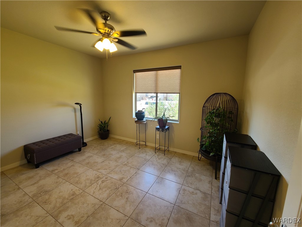 5398 Eagle View Road Kingman, AZ 86409 - Photo 43 of 60 Sitting Room