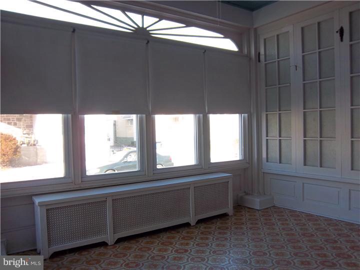 175 Marlborough Road Upper Darby, PA 19082 - Photo 3 of 13 Enclosed Porch