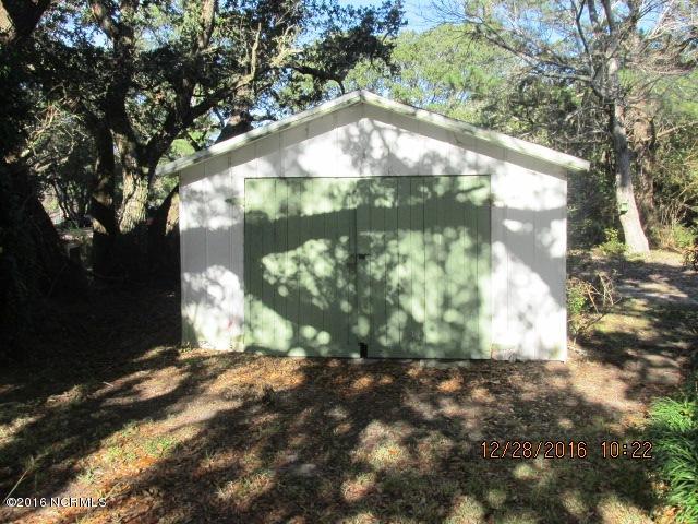 357 Shell Road Atlantic, NC 28511 - Photo 12 of 16 357 Shell Detached Garage