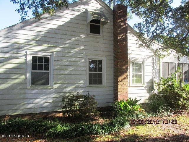 357 Shell Road Atlantic, NC 28511 - Photo 15 of 16 357 Shell Left Side