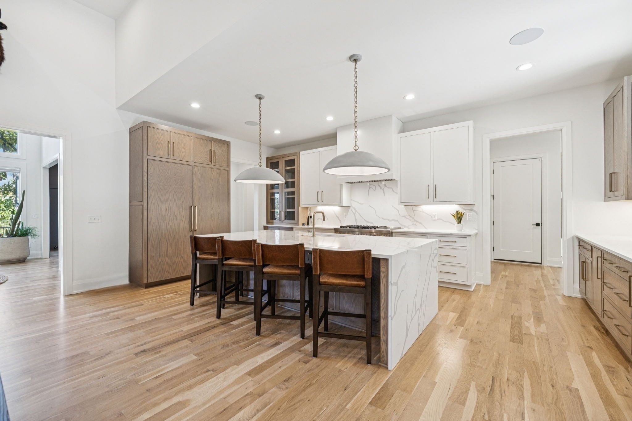 1323 Harding Place Nashville, TN 37215 - Photo 15 of 95