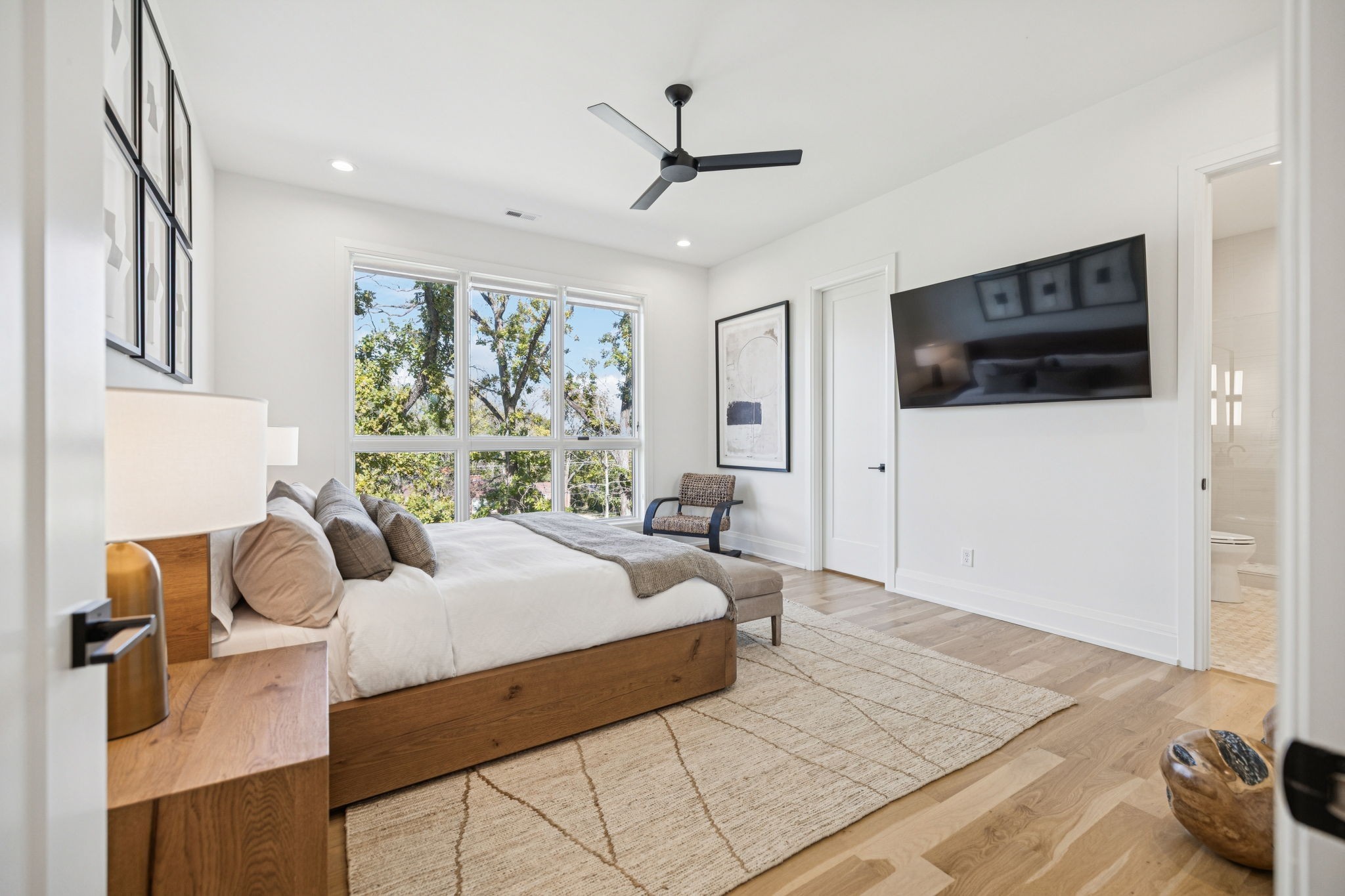 1323 Harding Place Nashville, TN 37215 - Photo 50 of 95