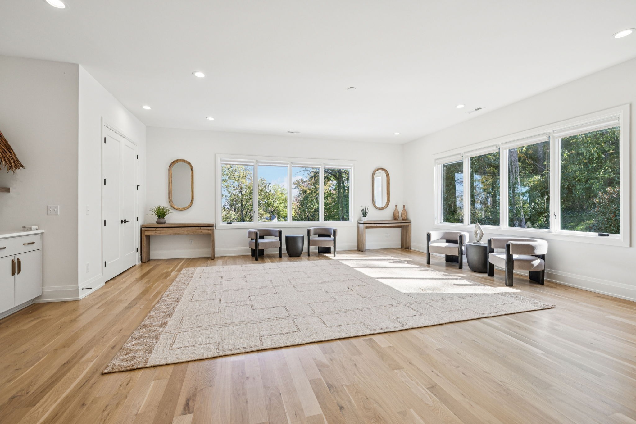 1323 Harding Place Nashville, TN 37215 - Photo 64 of 95