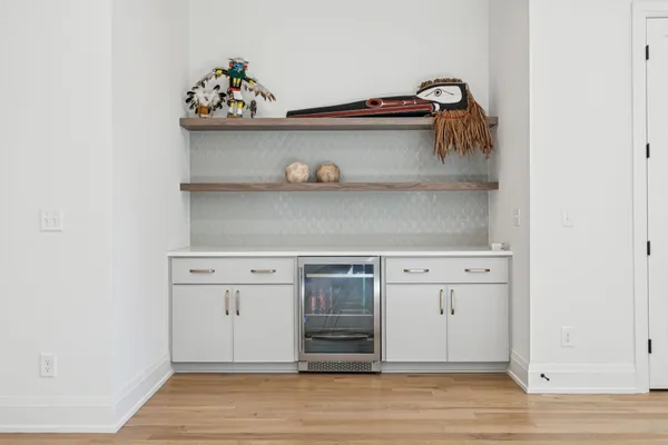 $36,000 | 1323 Harding Place, Nashville, TN 37215