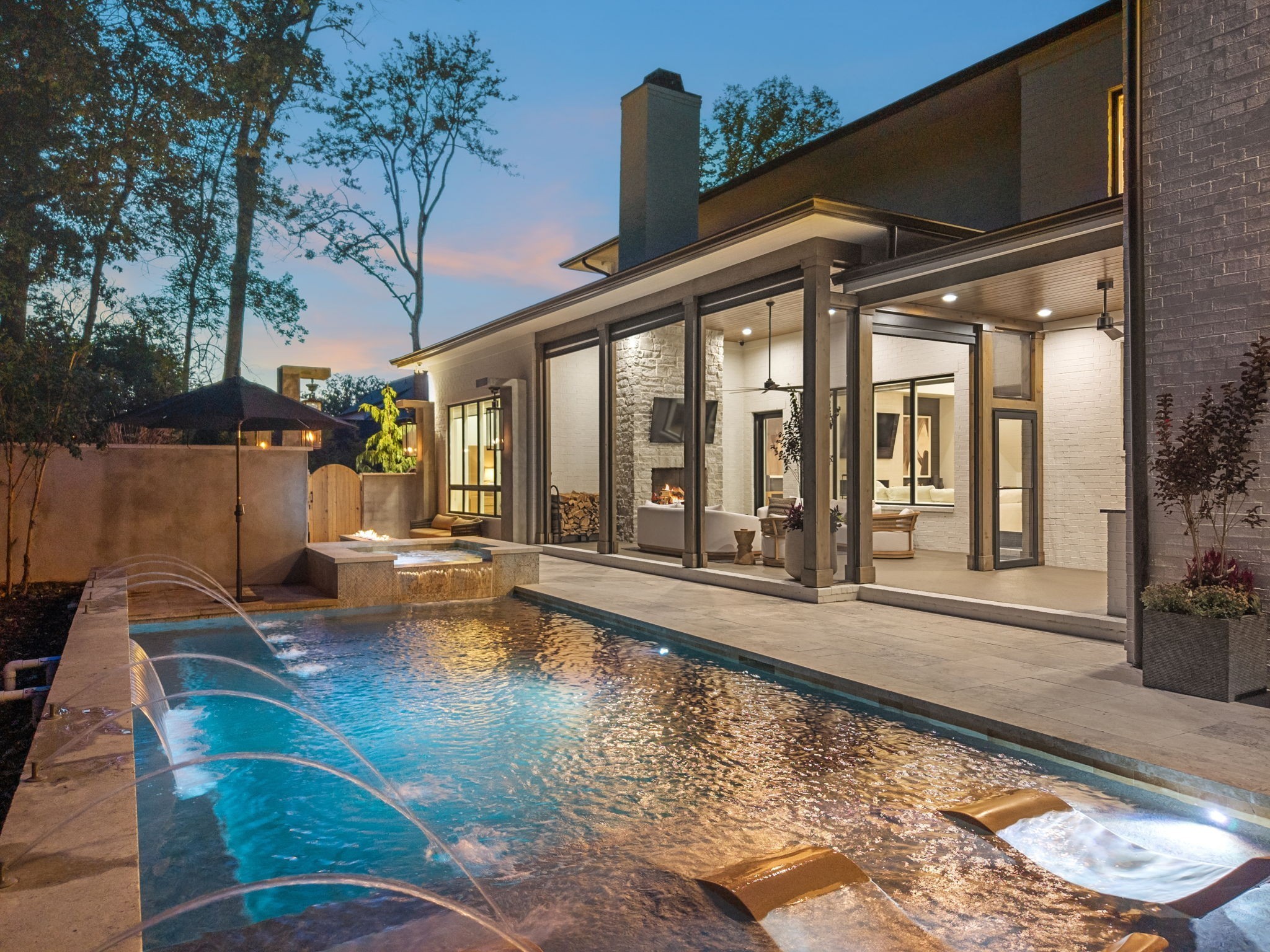 1323 Harding Place Nashville, TN 37215 - Photo 74 of 95