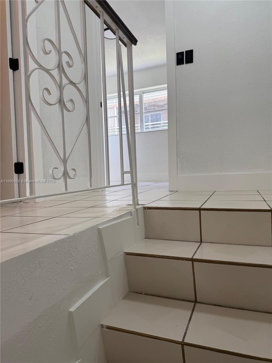 6625 West 4th Avenue, Unit 204 Hialeah, FL 33012 - Photo 3 of 11 a view of entryway