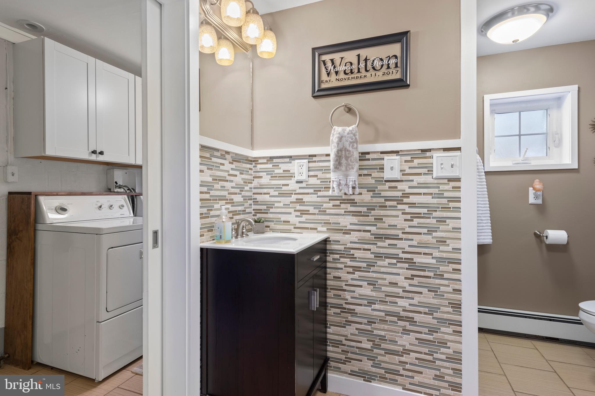 104 Spring Road Malvern, PA 19355 - Photo 25 of 34 Full Bathroom # 2