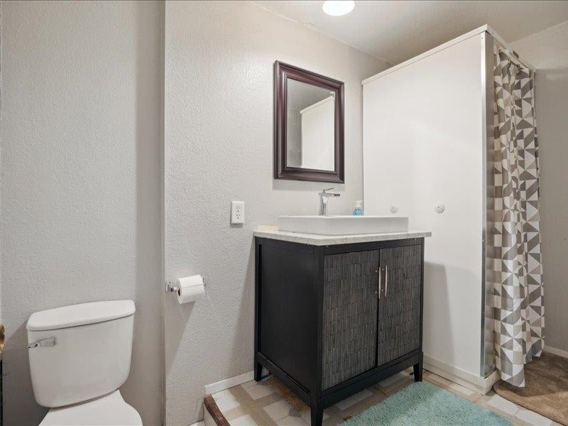 2183 Key Way Drive Dubuque, IA 52002 - Photo 18 of 25 Gallery Image 18