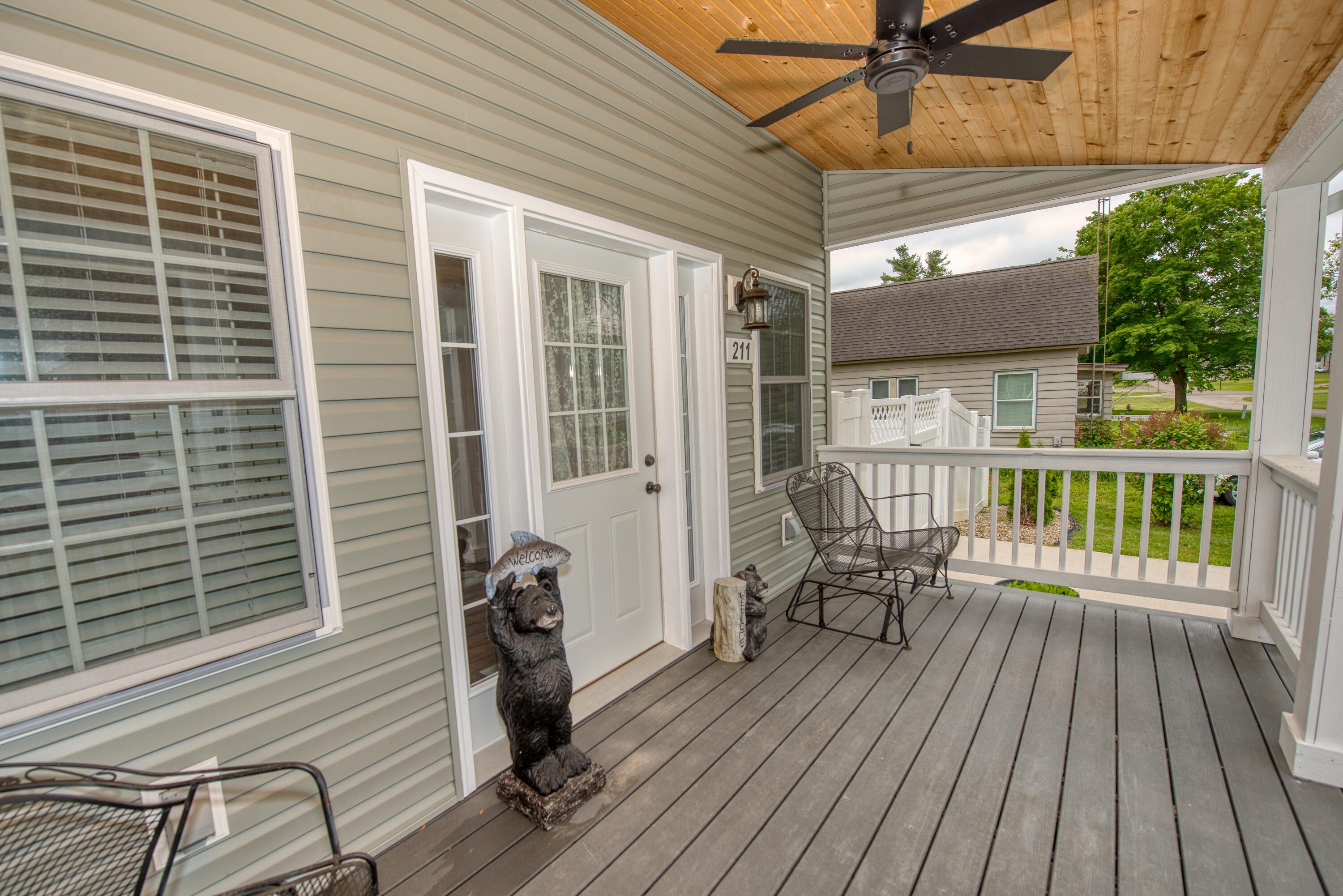 211 George Street Galien, MI 49113 - Photo 16 of 32 211 George Galien MI12