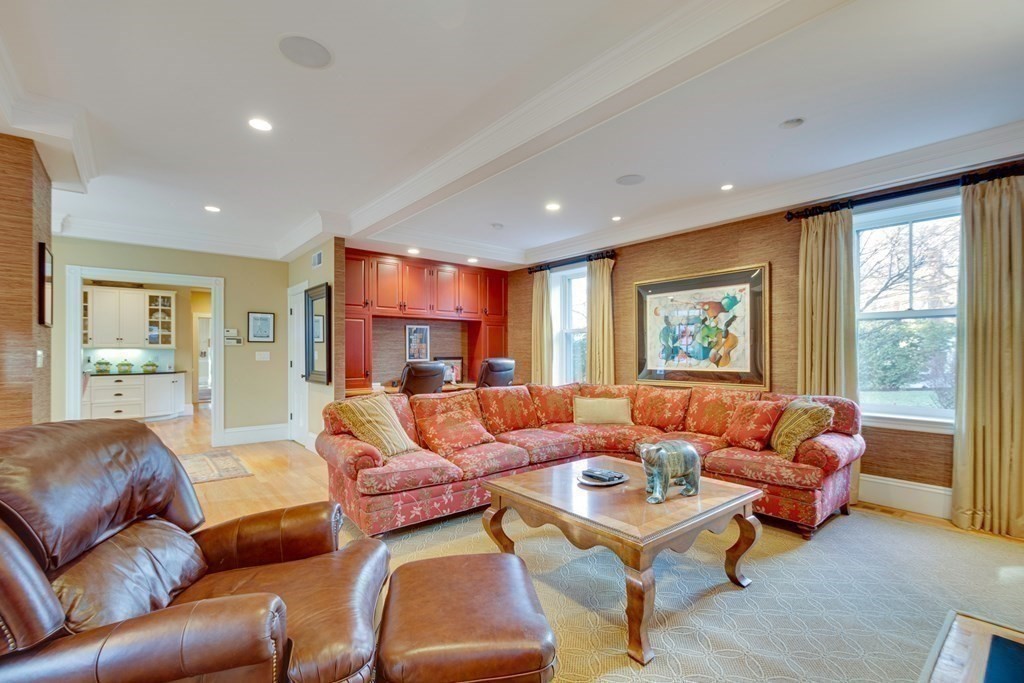 15 Lawson Road Winchester, MA 01890 - Photo 19 of 42