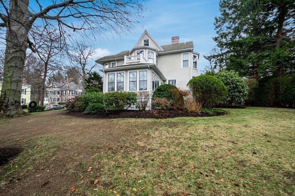 15 Lawson Road Winchester, MA 01890 - Photo 39 of 42