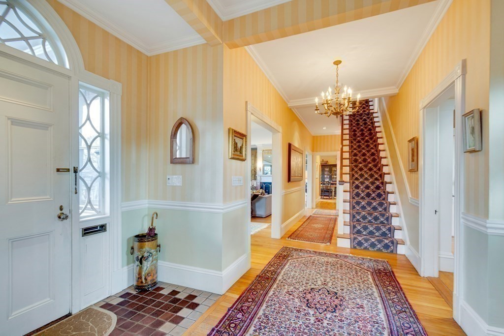 15 Lawson Road Winchester, MA 01890 - Photo 4 of 42