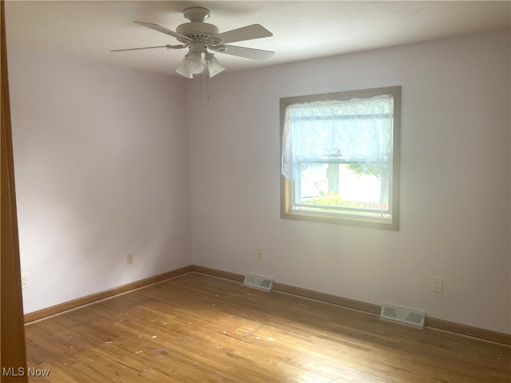 14652 Sheldon Road Brook Park, OH 44142 - Photo 8 of 19 Gallery Image 8