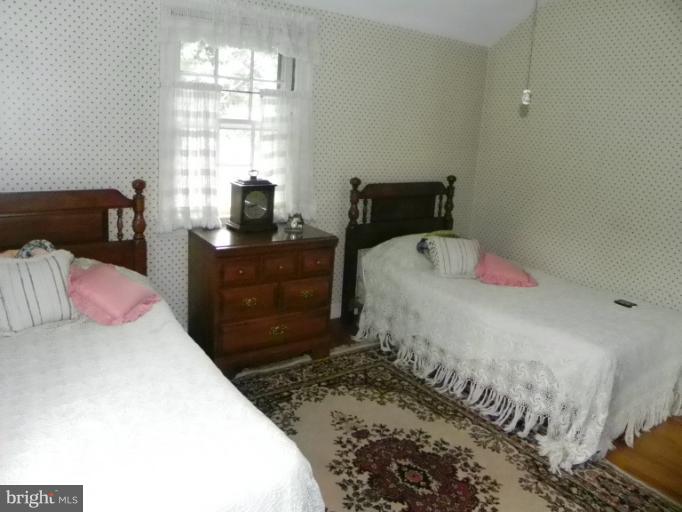 1210 Lake Falls Road Baltimore, MD 21210 - Photo 9 of 26 Bedroom